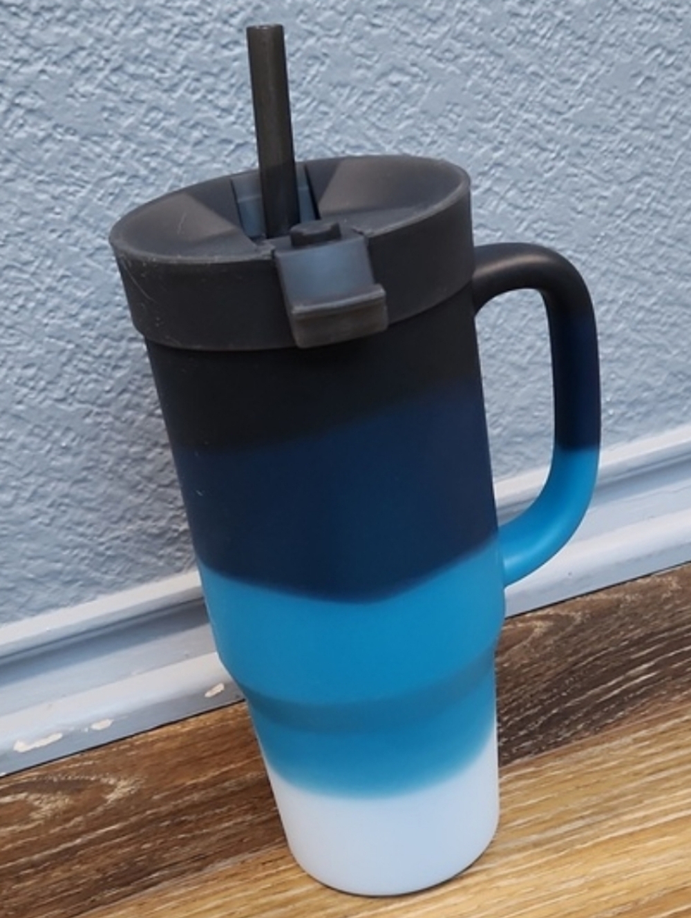 NWOT Silipint 32 oz Straw Humbler Tumbler Moon Beam White Teal Blue Black Ombre - Picture 3 of 10